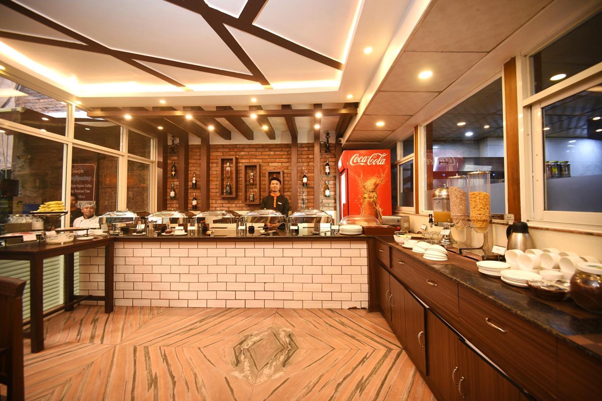 קטמנדו Hotel Jampa מראה חיצוני תמונה